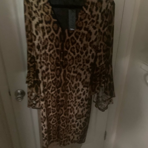 Leopard Print Mid-sleeve dress - Picture 4 of 5